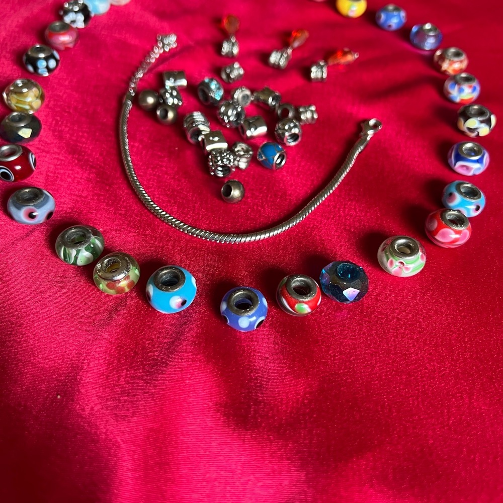 Pandora charms - 50+